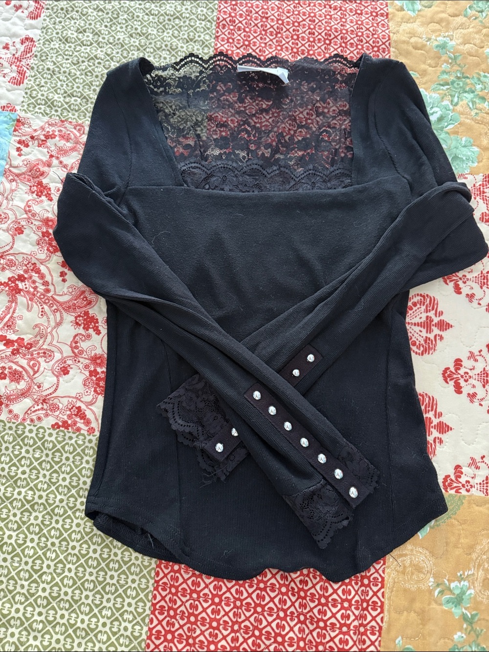 BKE Black Lace-Trim Long Sleeve Top with Button Cuffs